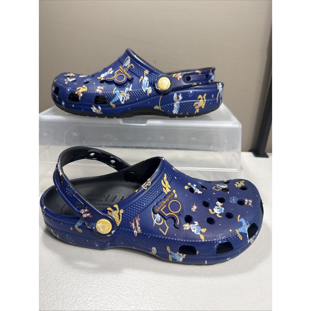 Disney World Disney Parks Crocs 50TH Anniversary Mens 6 Womens 8